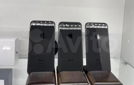 iPhone 8 64gb черный в отл сост