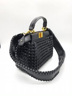 Сумка Fendi плетеная черный