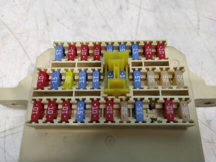 Блок предохранителей Hyundai i30 1 2007 - 2012