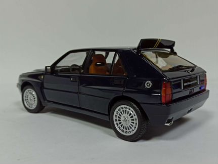 Lancia Delta Integrale Evo Black 1:18 Kyosho