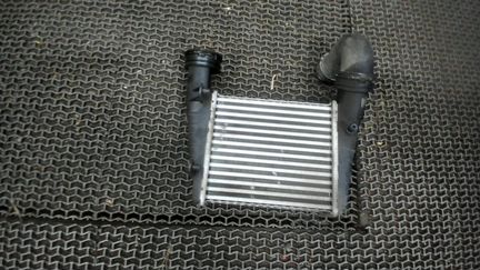 Радиатор интеркулера Volkswagen Passat 5, 2003