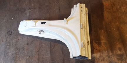 Audi A7 2011-2018 средняя стойка левая