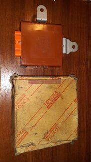 Блок управления центральным замком Land Cruiser 80